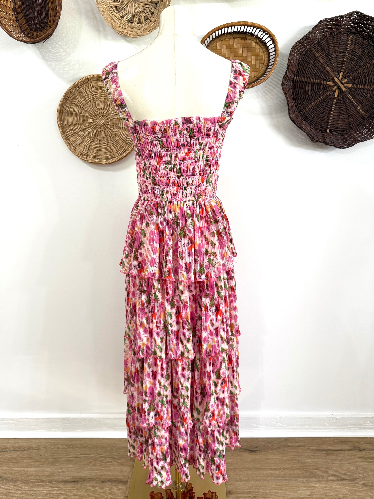 The Ellie Floral Pleated Midi Dress in Pink
