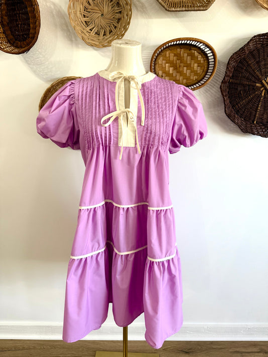 The Mia Puff Sleeve Bow Detail Dress in Lilac
