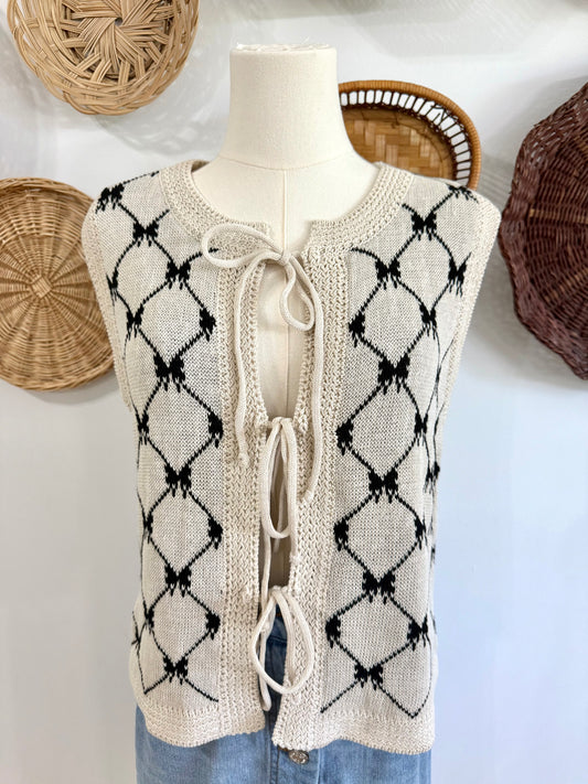 The Jack Bow Print Tie Sweater Vest in Cream