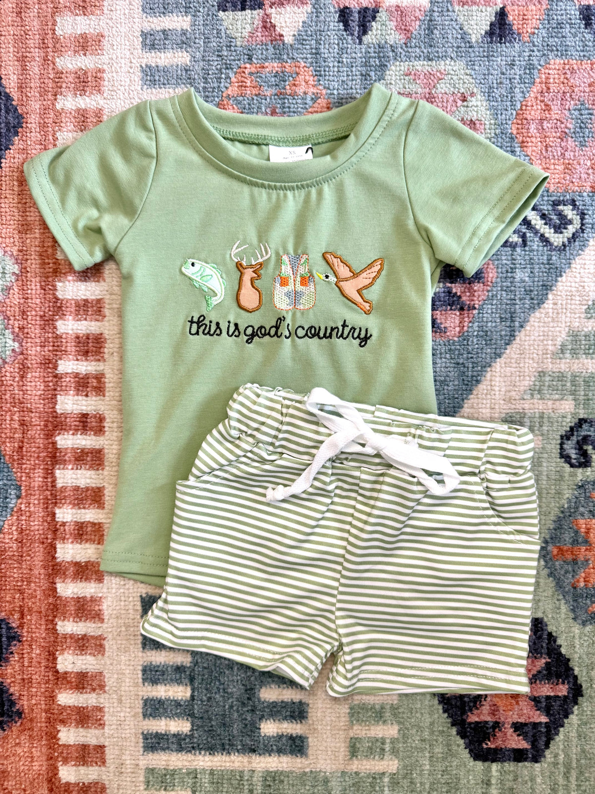 Boy’s “This is God’s Country” Embroidered Set