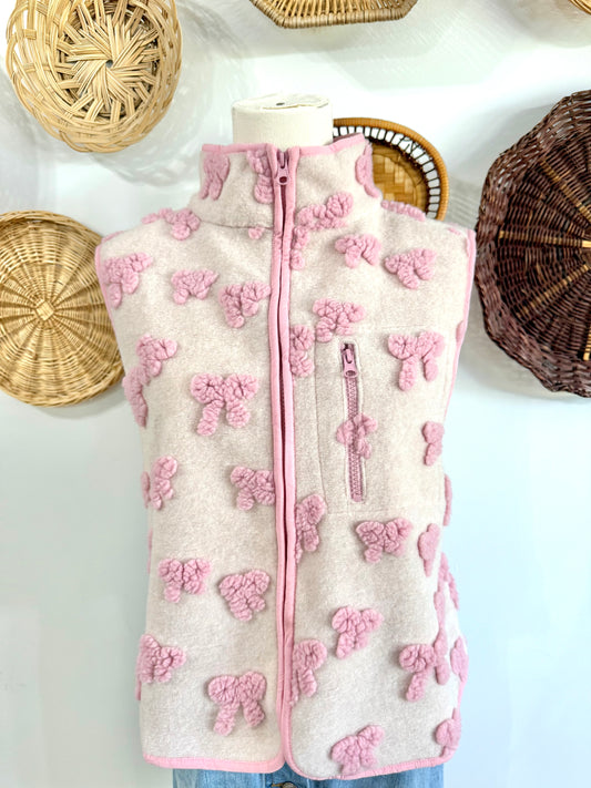 The Juniper Textured Bow Print Vest in Pink