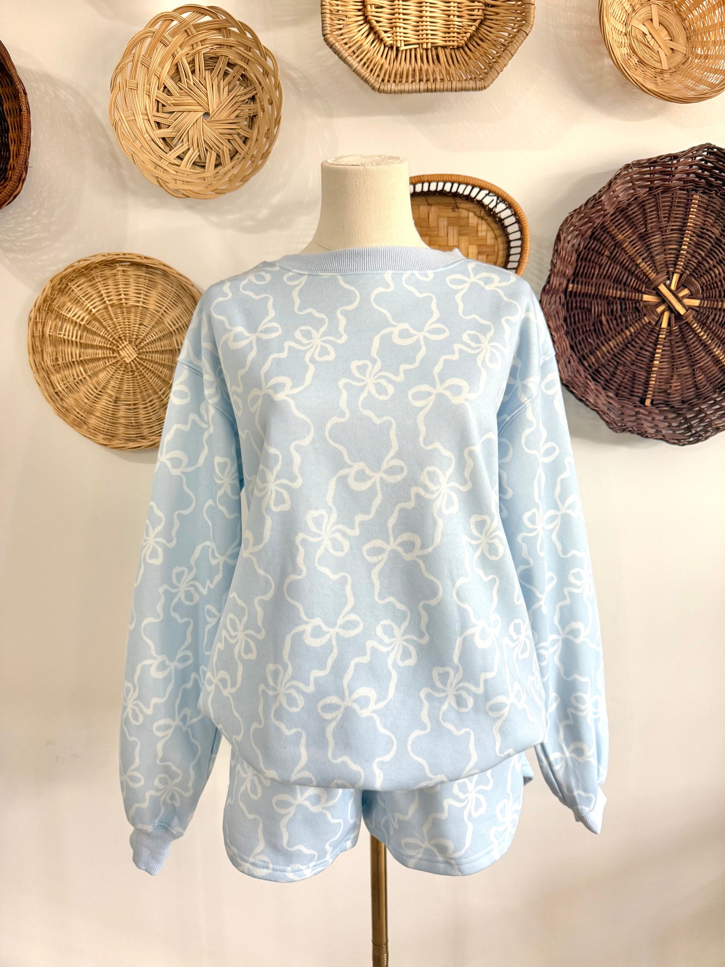 The Joss Bow Print Set in Baby Blue