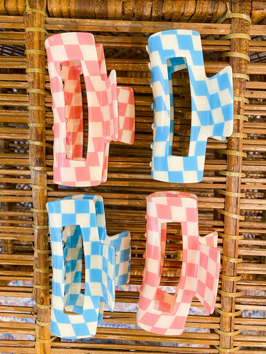 The Blake Checkered Claw Clip
