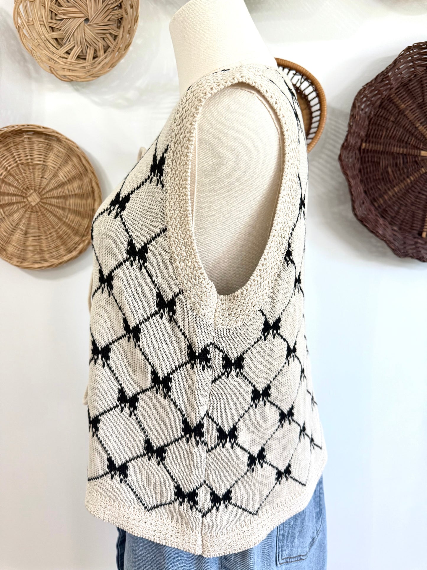 The Jack Bow Print Tie Sweater Vest in Cream
