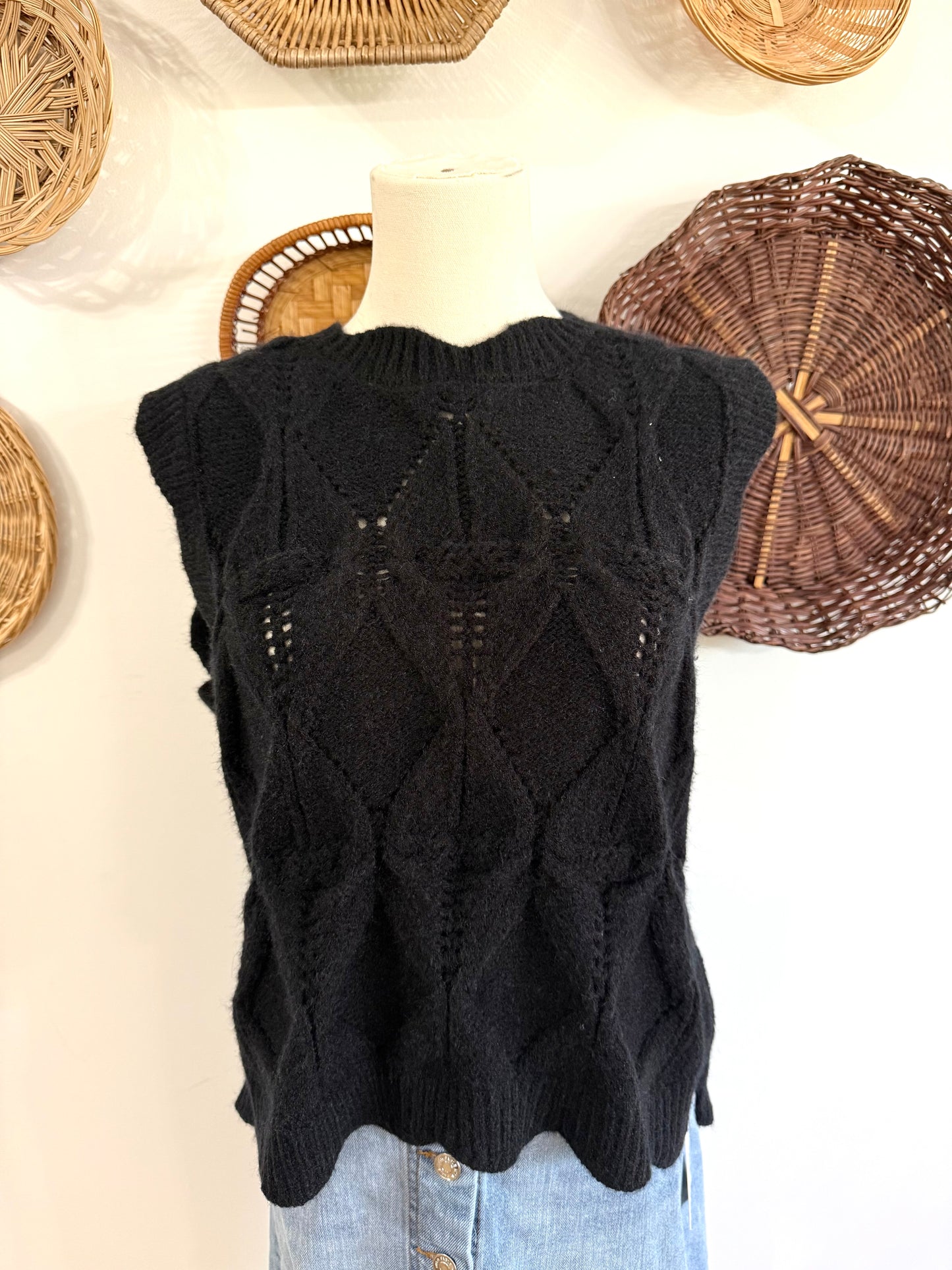 The Truett Scalloped Reversible Sweater Vest with Bows in Black