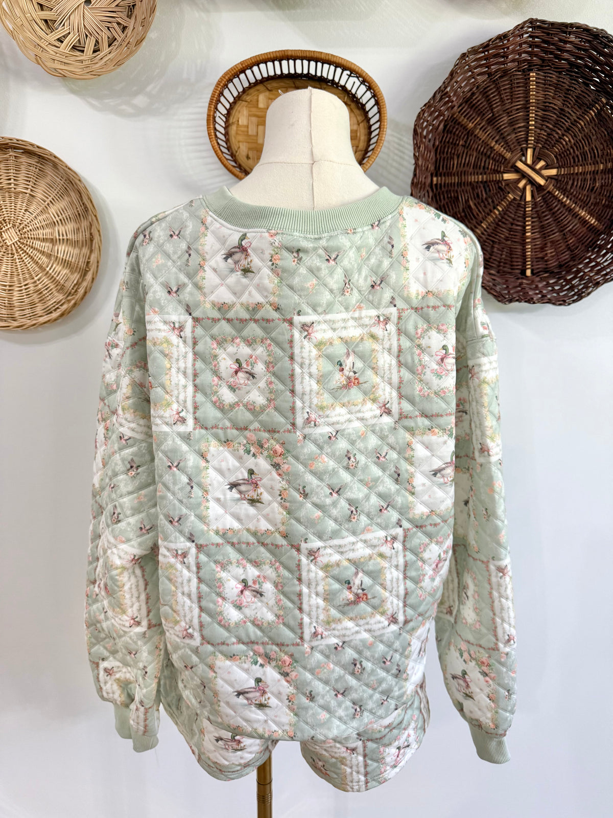 The Cora Mallard Duck Patchwork Print Quilted Set in Green
