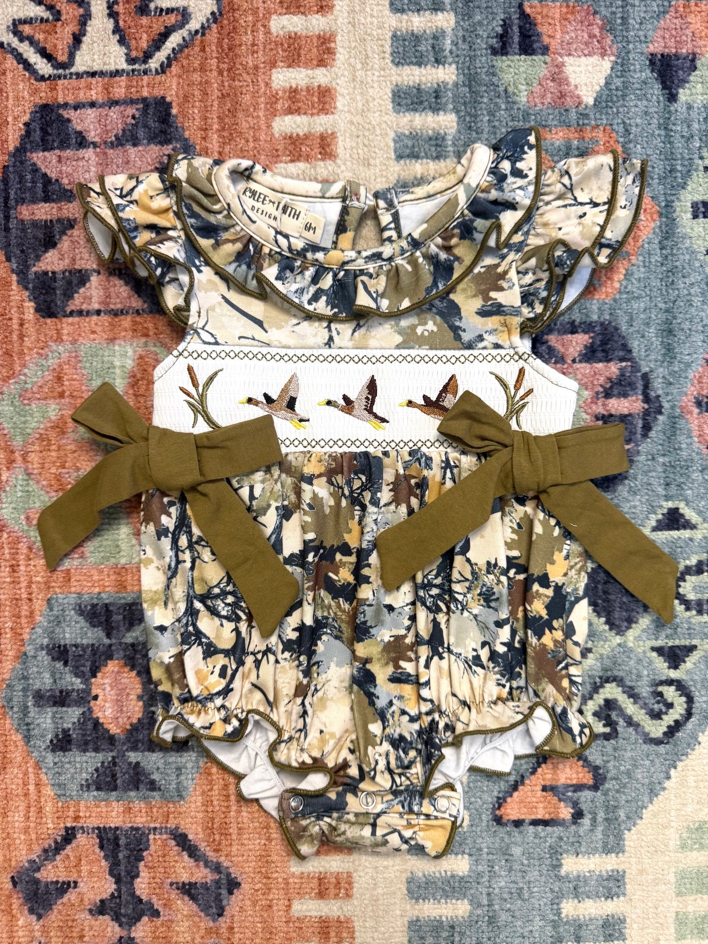 Smocked Duck Camo Bubble