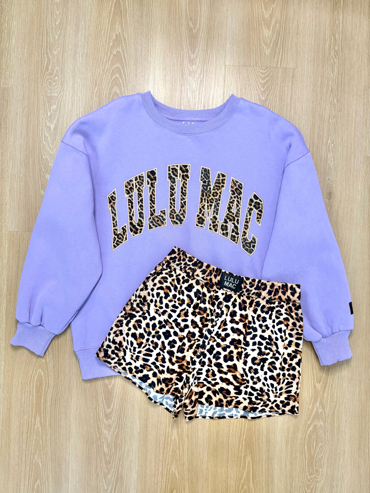 LULU MAC M Set w/ Lavender Leopard Sweatshirt & Leopard Shorts