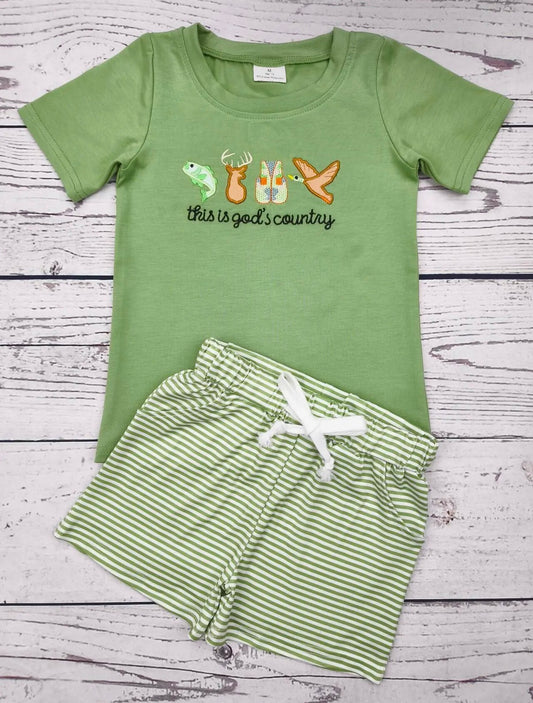 Boy’s “This is God’s Country” Embroidered Set