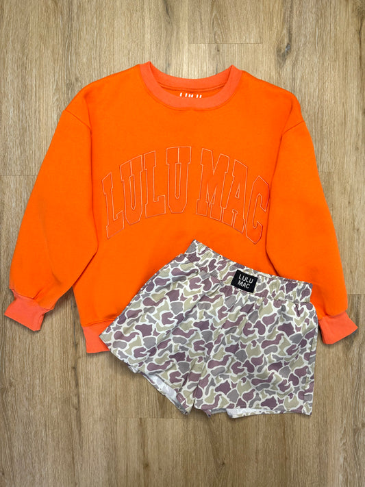 LULU MAC L Set w/ Orange  Sweatshirt & Camo Shorts