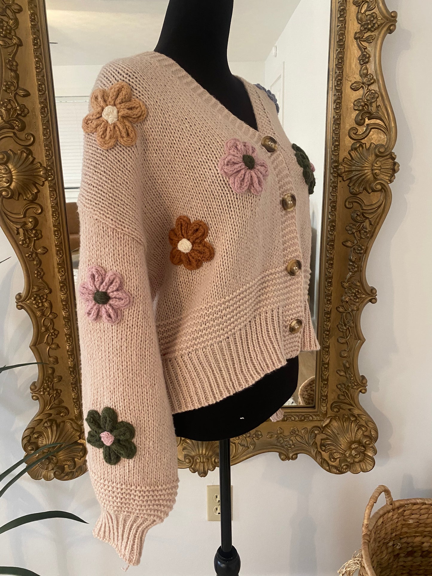 The Lyra Flower Cardigan In Ecru
